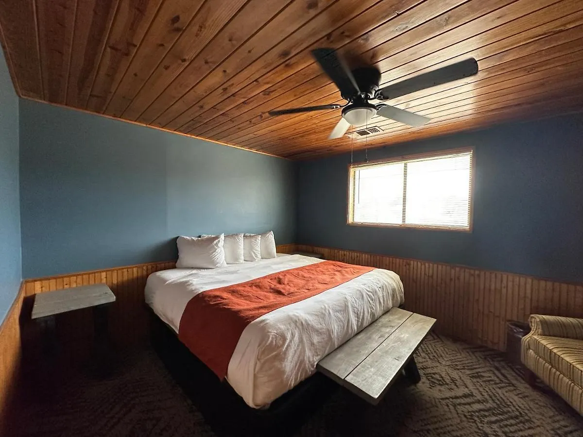 Canyon Lakeview 3*