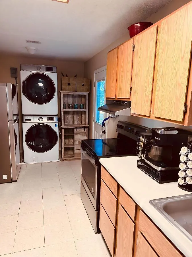 Holiday home Jet Skis, View, Sleeps 8, Hottub, Firepit, Pet Friendly! *