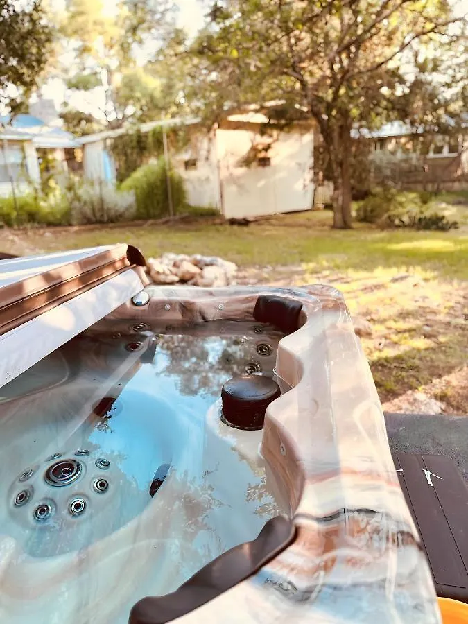 Jet Skis, View, Sleeps 8, Hottub, Firepit, Pet Friendly!