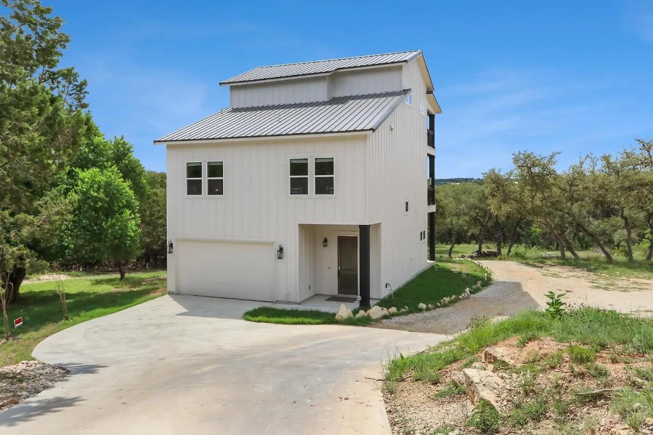 بيت للعطل Canary Lakehouse
