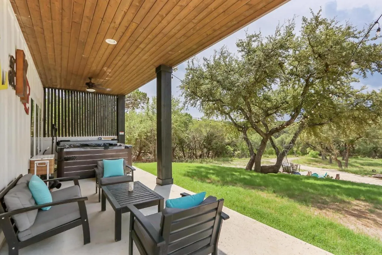 Canary Lakehouse بيت للعطل