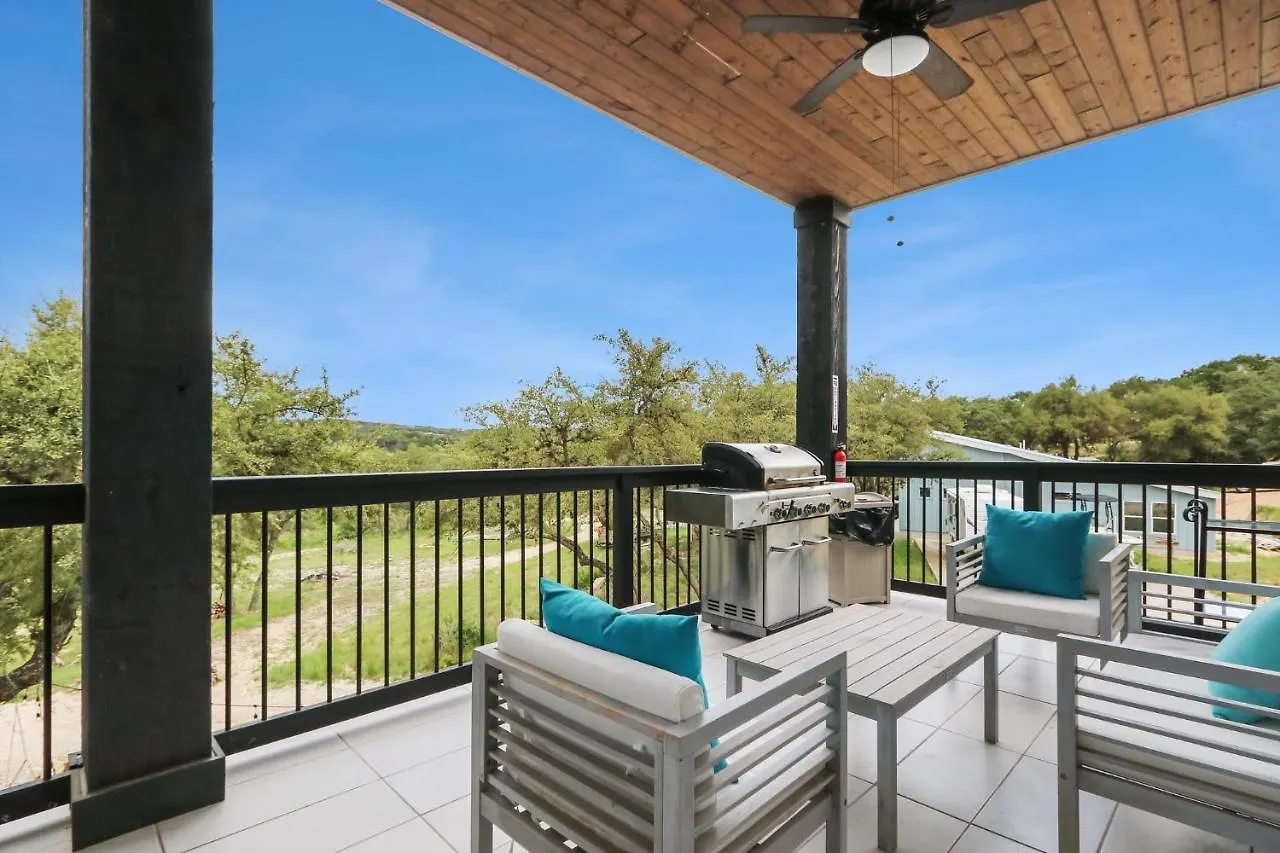 Canary Lakehouse بيت للعطل