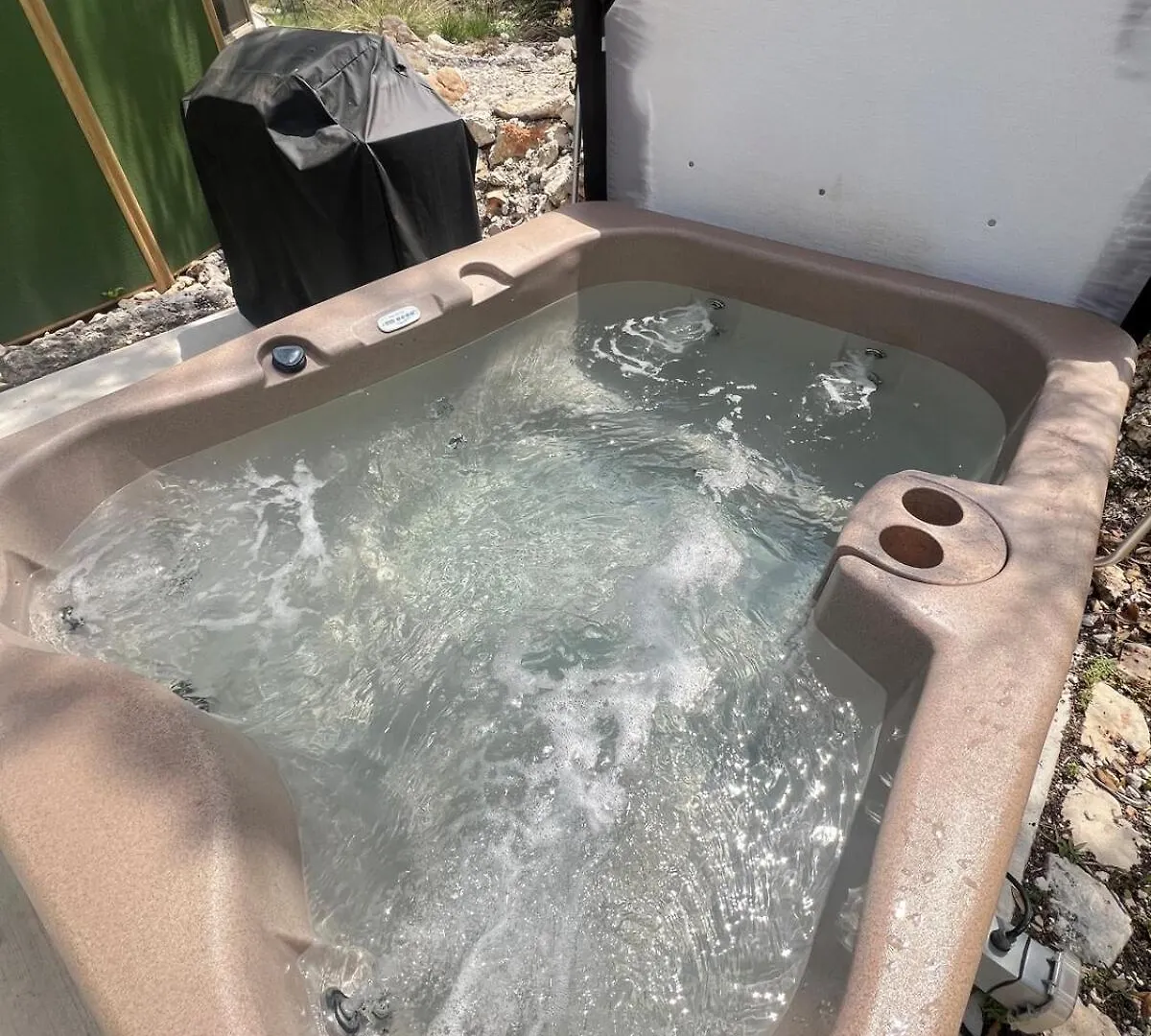Beaumont Hill Country Luxury Yurt W Hot Tub *