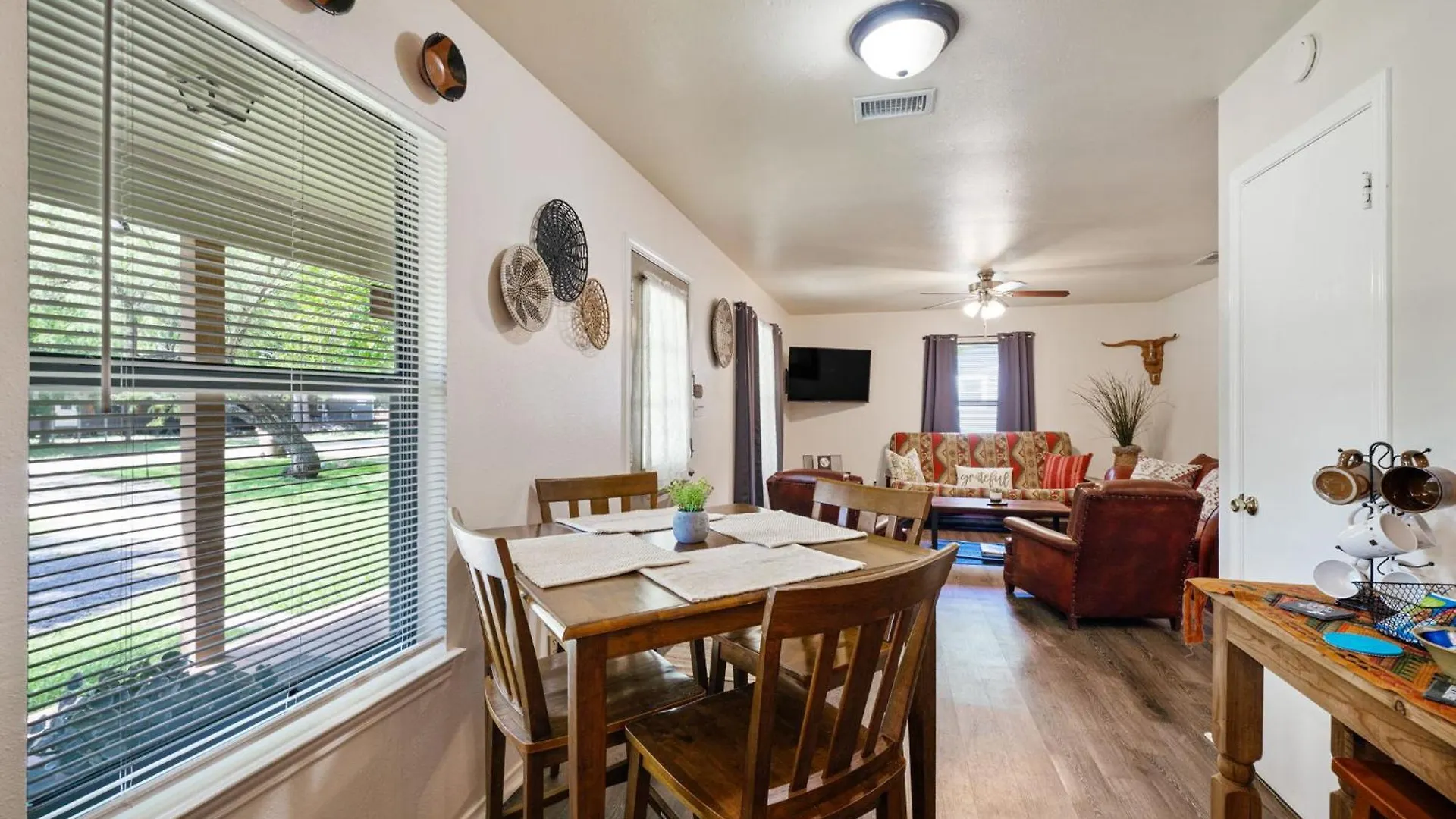 펜션 Hill Country Casita 3 Minutes From Guadalupe River & Canyon 캐니언 레이크