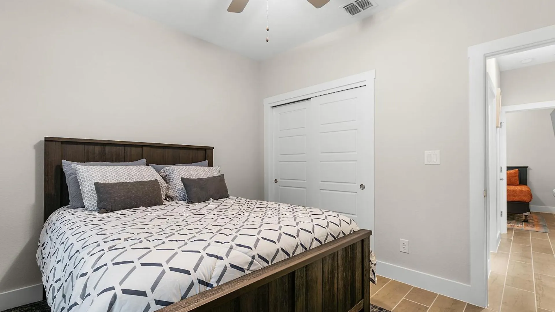 Pristine 3-bedroom Near Canyon Lake! * Canyon Lake