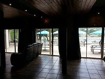 At Turkey Cove אכסניה
