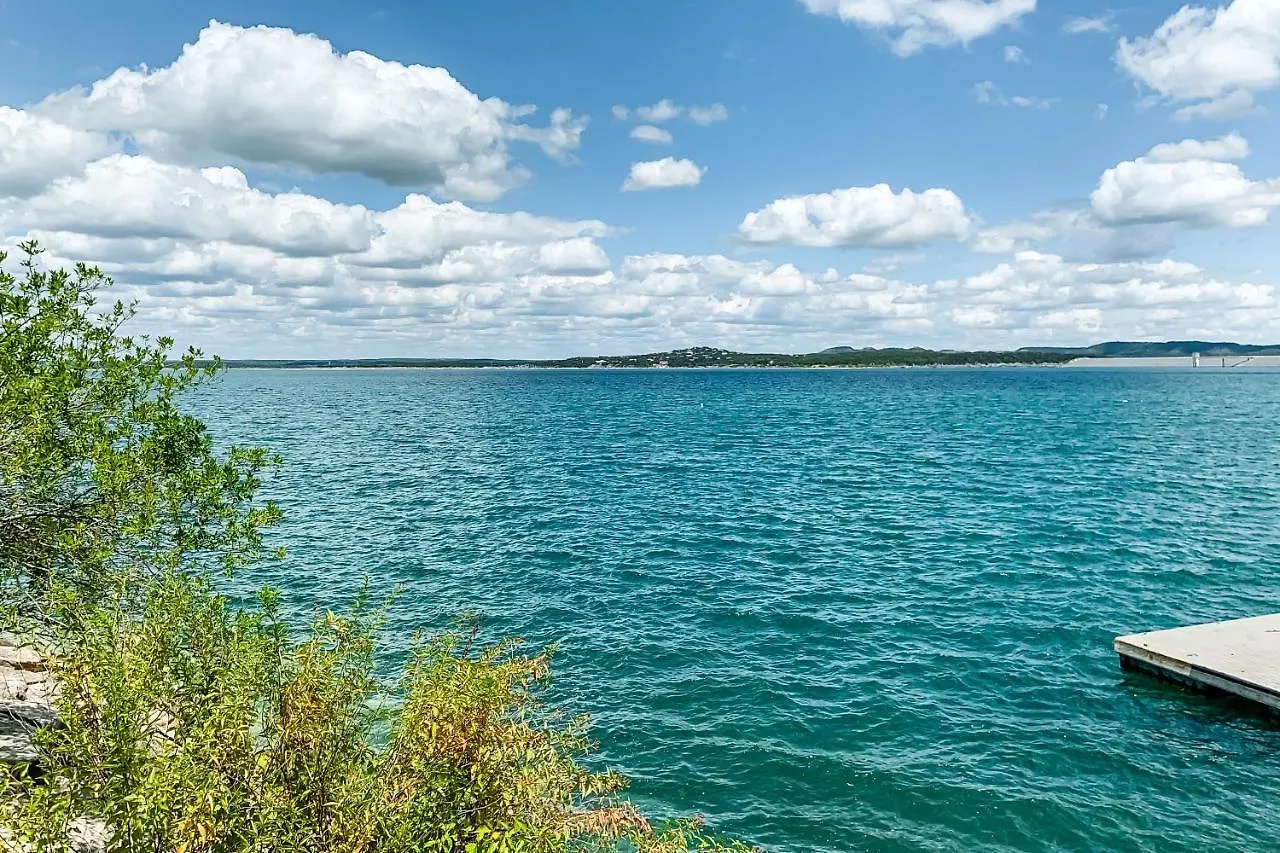 Canyon * Canyon Lake