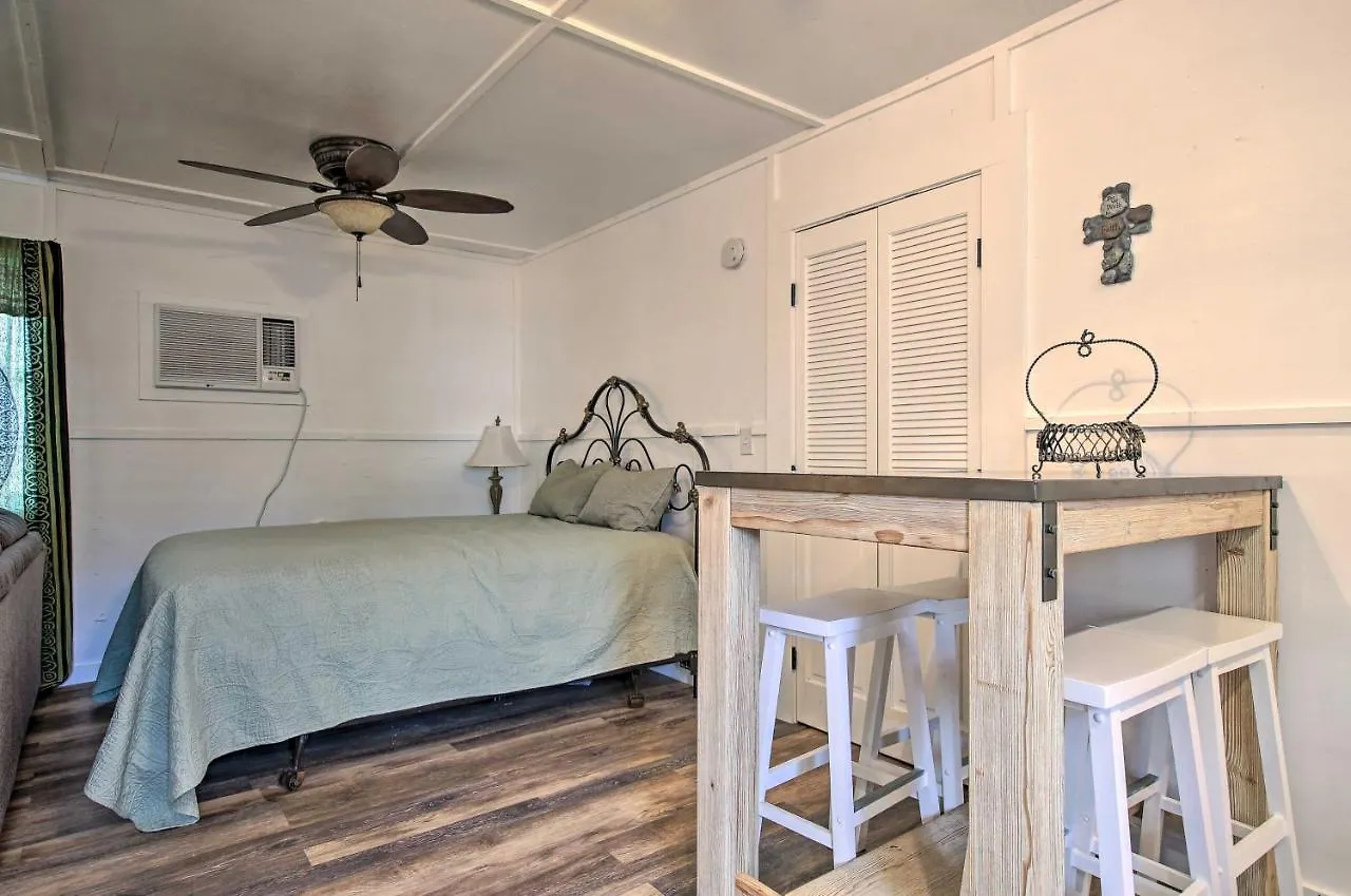 Holiday home Pet-friendly Canyon Fish, Boat, Relax