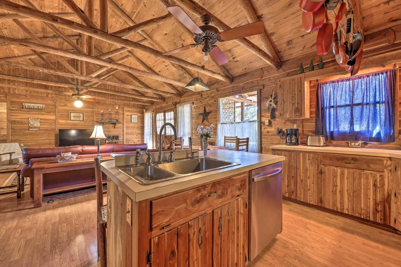 Holiday home Rustic Canyon With Hot Tub On About 3 Acres *