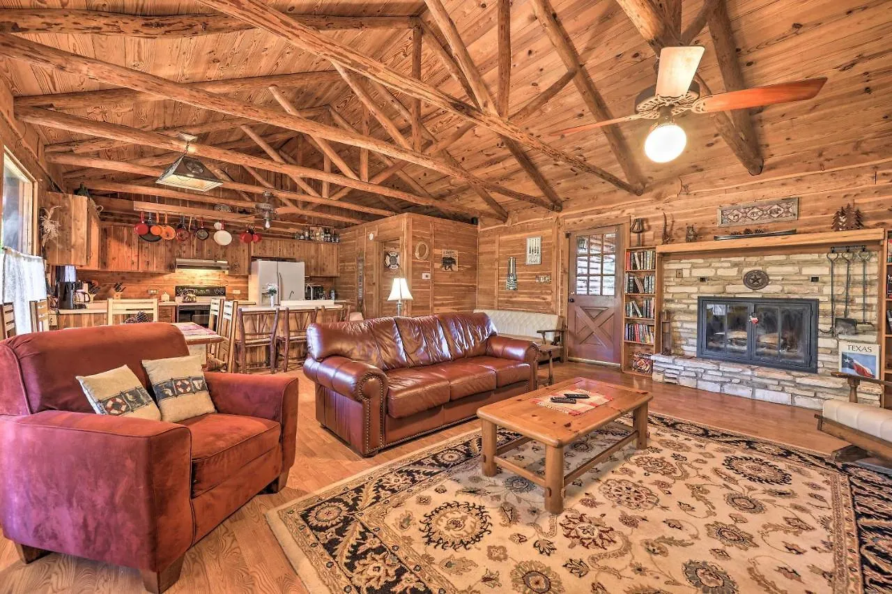 Rustic Canyon With Hot Tub On About 3 Acres *