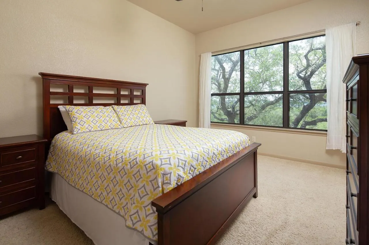 Villa At Canyon Cl 1233