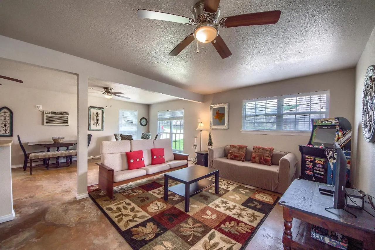 Cl 1105c A Shore Thing Holiday home