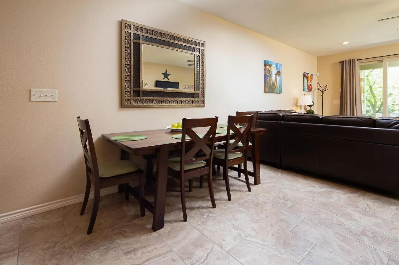 Apartment Happy Cow Rg 108 Canyon Lake