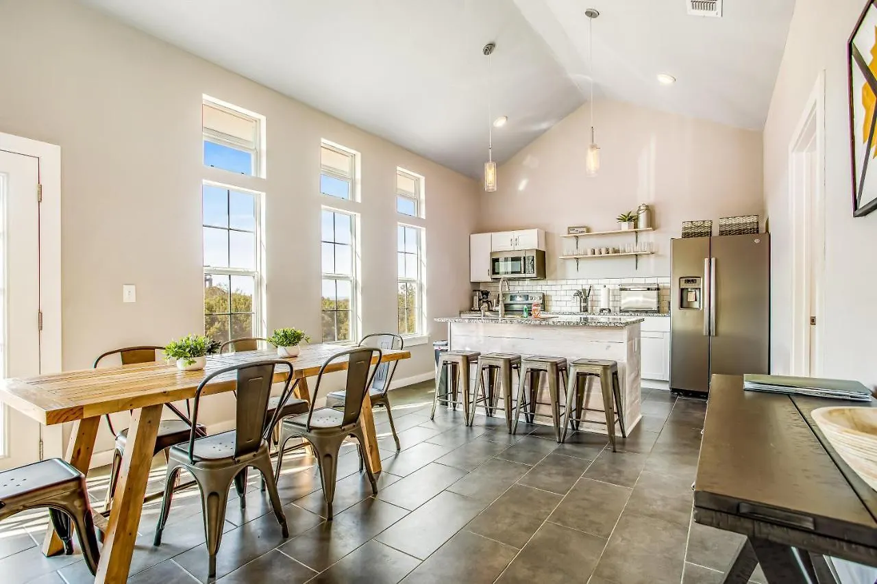 بيت للعطل Cloud Barnhouse بحيرة كانيون