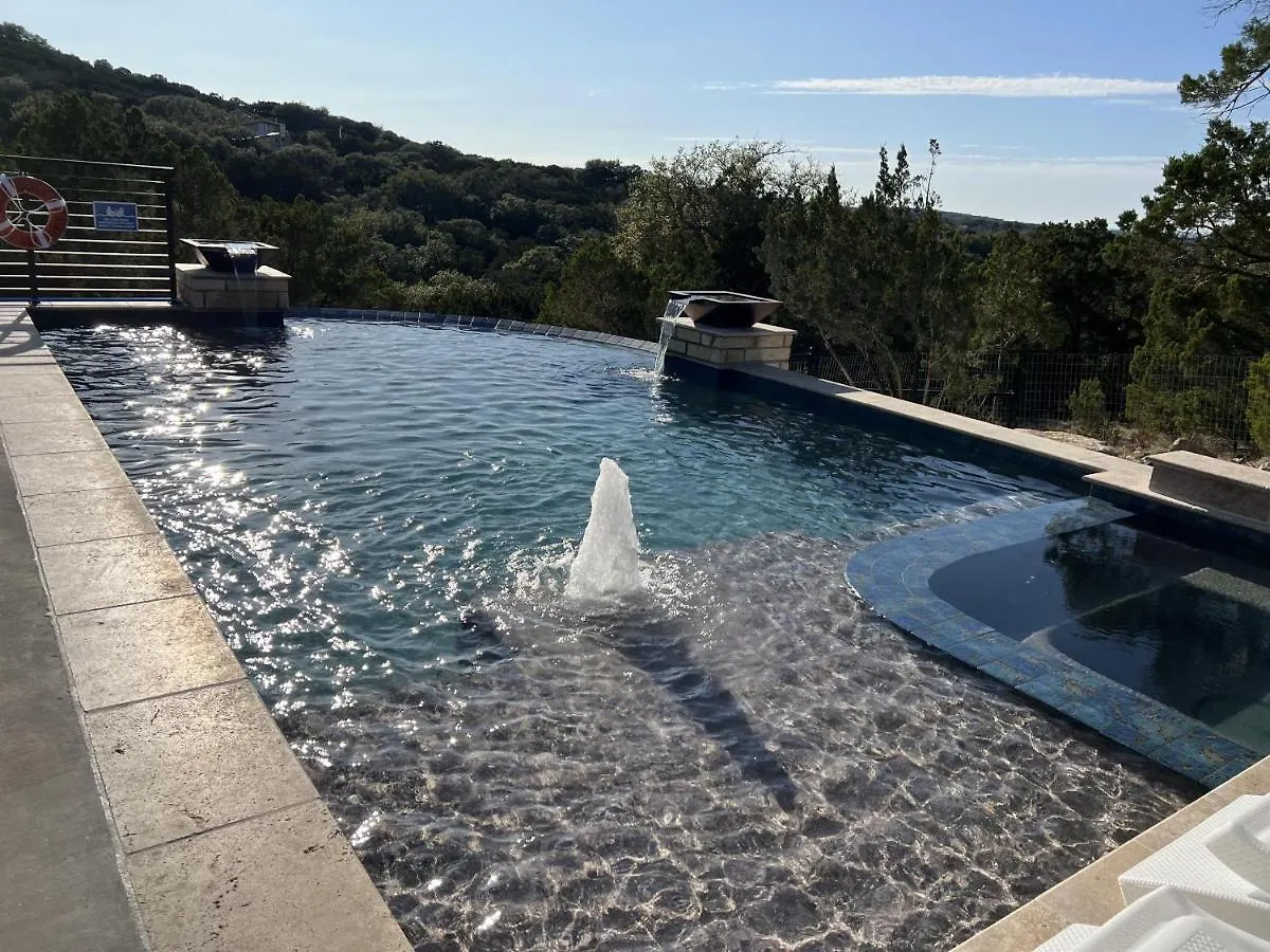 Rare Find Secluded Hillside Views W Swimming Pool Canyon Lake
