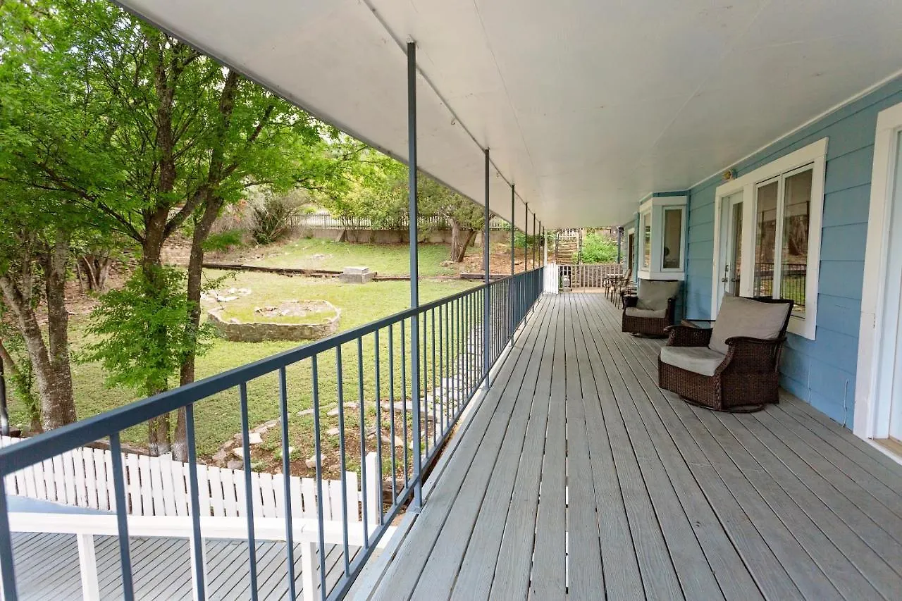Blues Escape 4000 Sqft. A Few Steps To Canyon * Canyon Lake