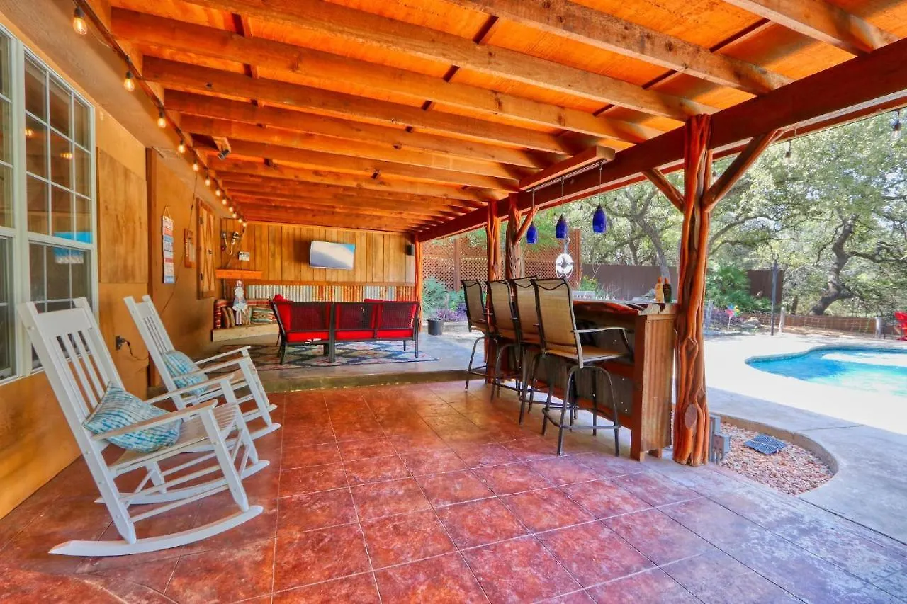 Hill Country Vibe *