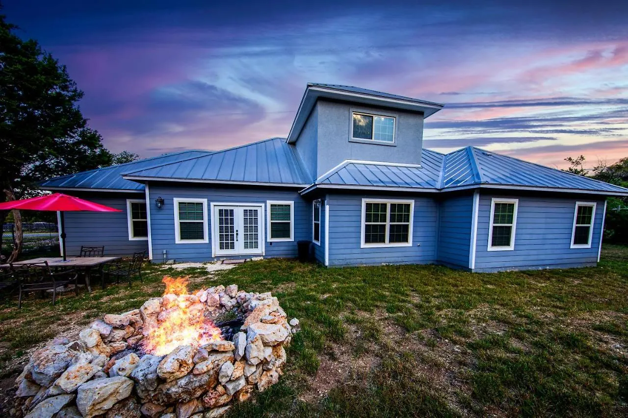 Lakeview Luxury Holiday home Canyon Lake