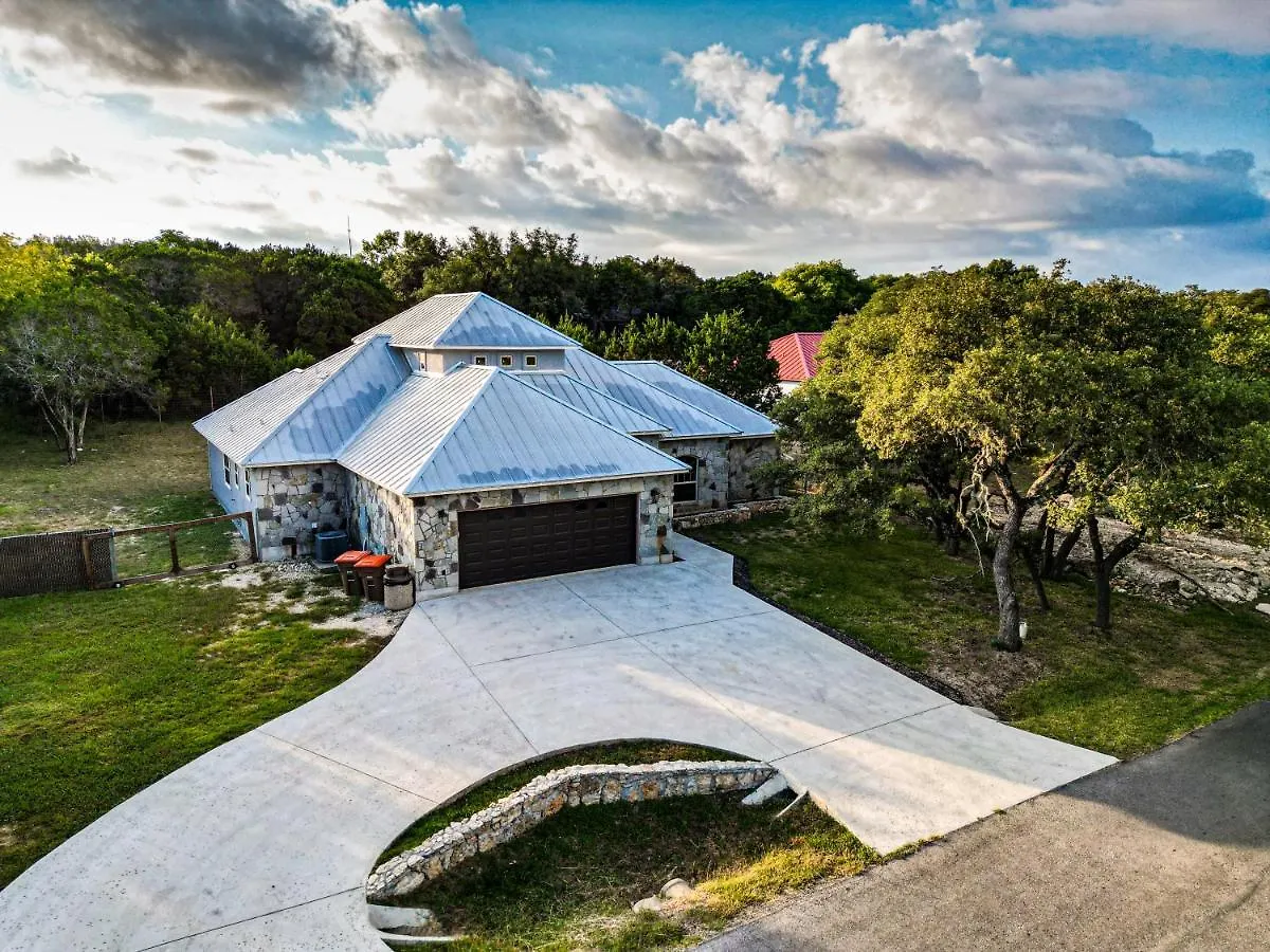 Lakeview Luxury Holiday home
