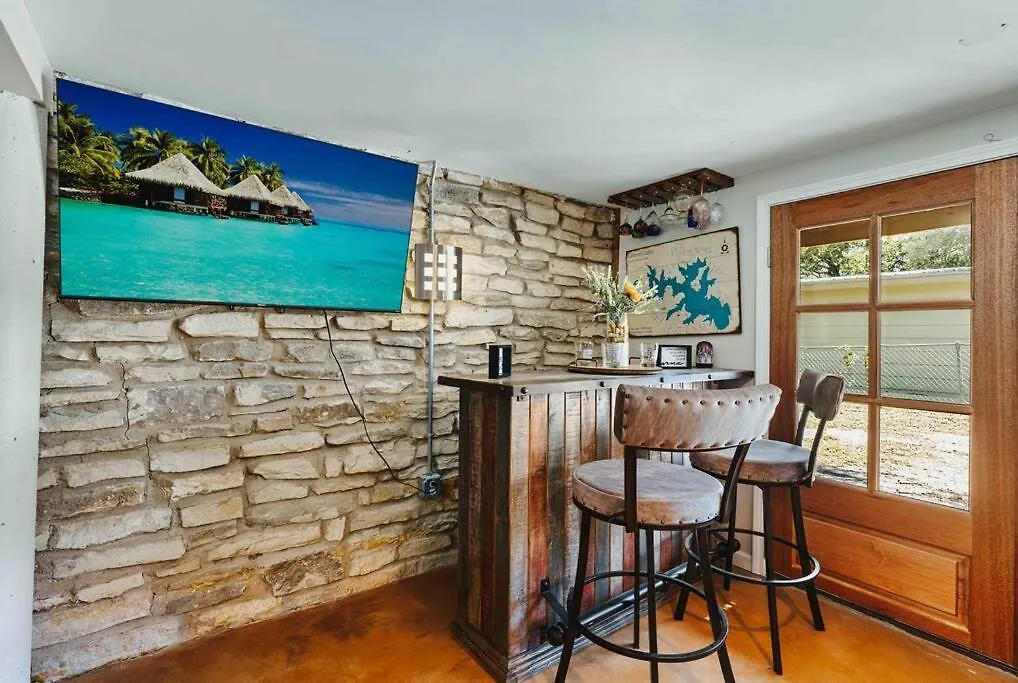 Rock Hm W/ An Lakeview Sunset Cruise Available! Canyon Lake