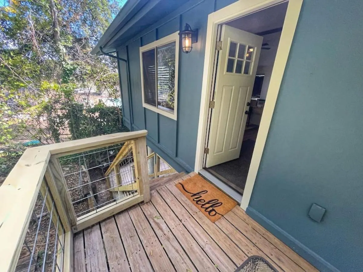 Bamboo Breeze - Sleeps 6 - Pet-friendly *