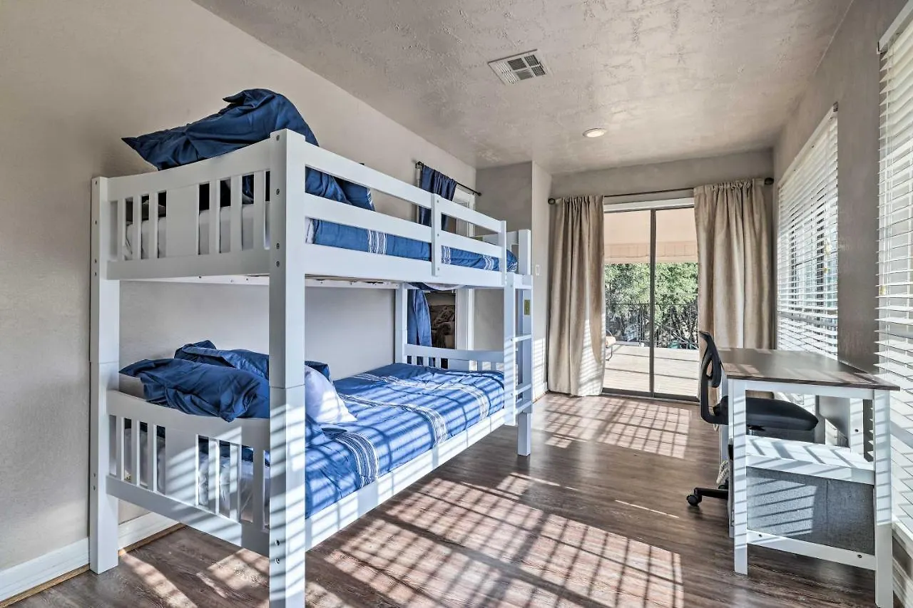 Canyon Hill Country And Water Views! *