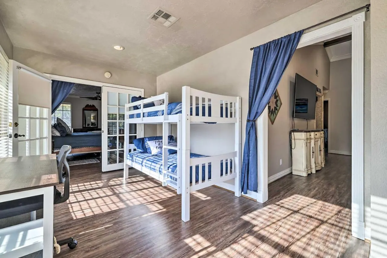 Canyon Hill Country And Water Views! * Canyon Lake