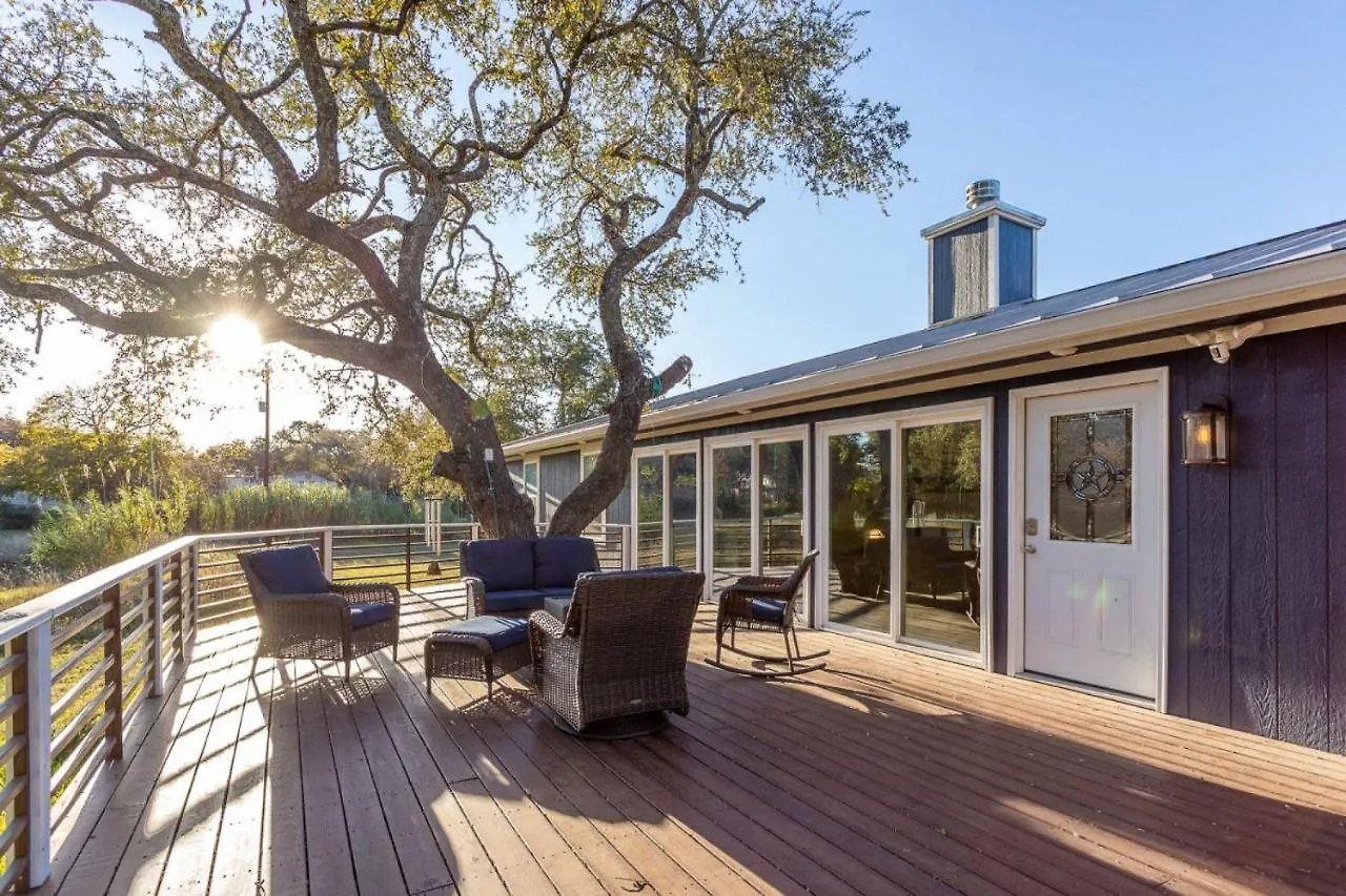 Holiday home Outdoor Utopia Acreage Retreat