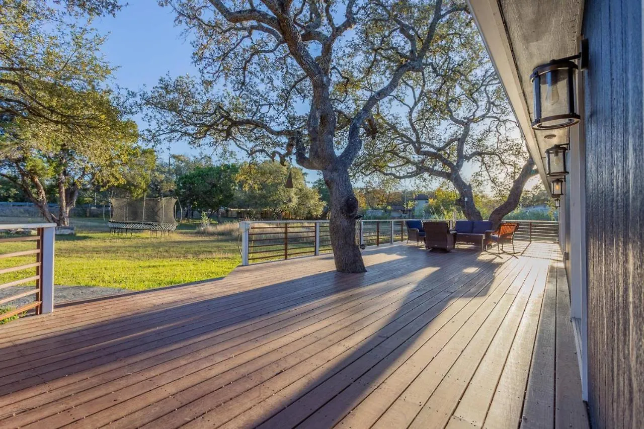 Holiday home Outdoor Utopia Acreage Retreat