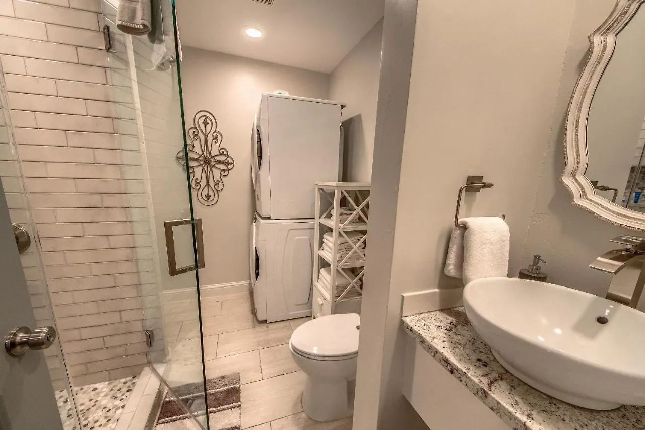 Cl 954 River Cliff Retreat * Canyon Lake