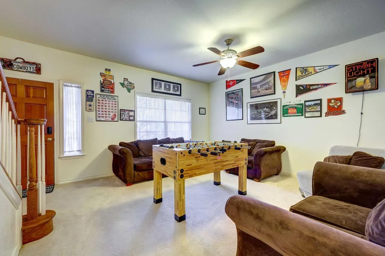 Canyon Getaway With Nearby Boat Ramp! Holiday home Canyon Lake
