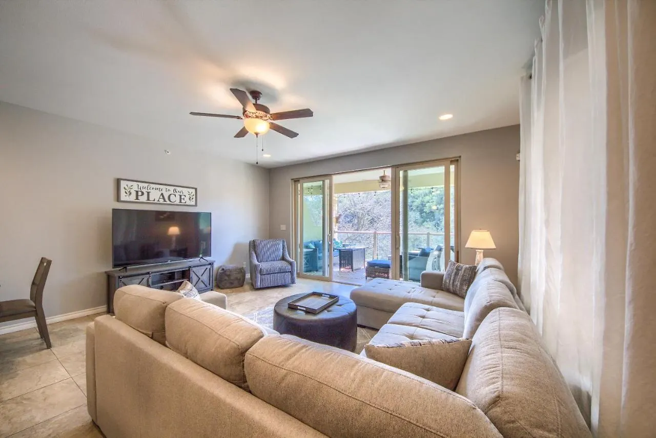 Rg 306 Hillside River Retreat Apartment