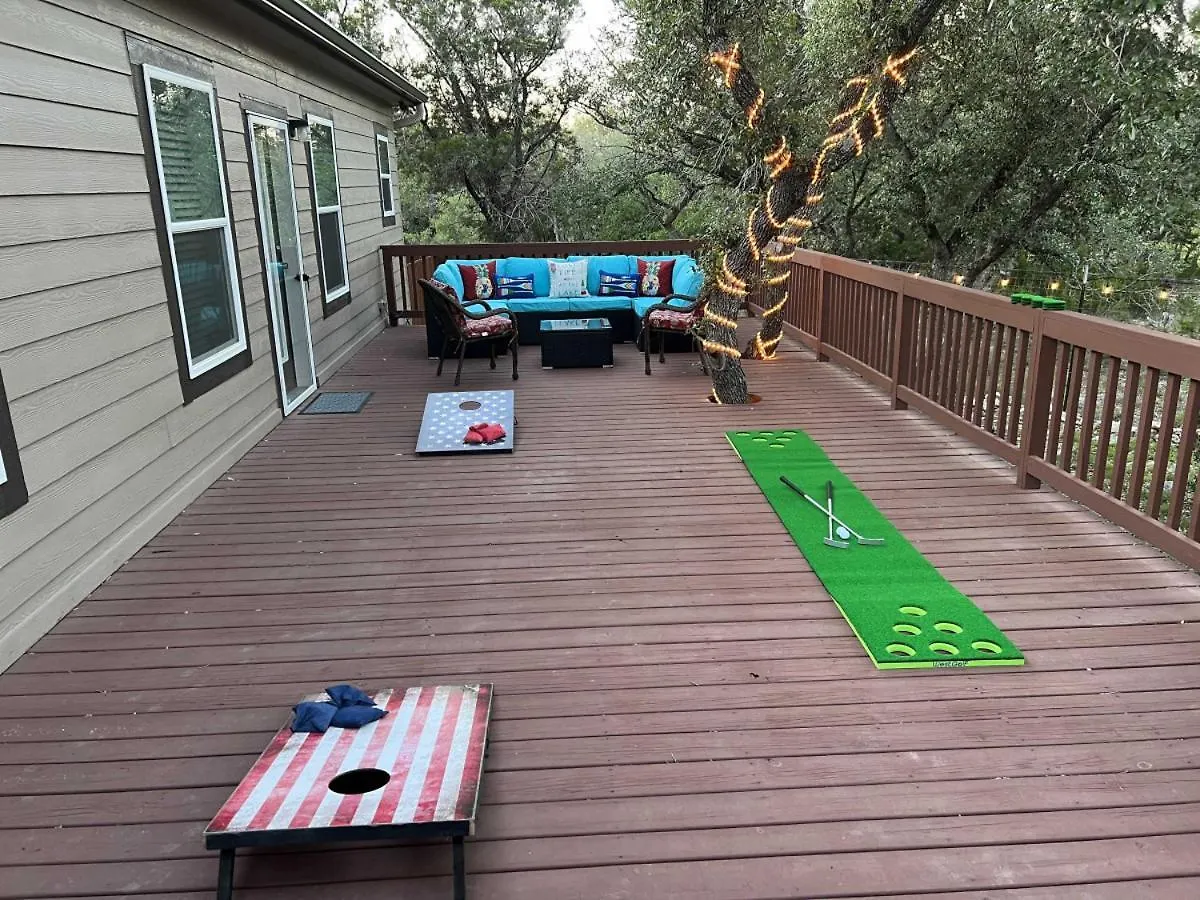 3-night Dis Count Secluded Retreat Hottub Firepit Holiday home Canyon Lake