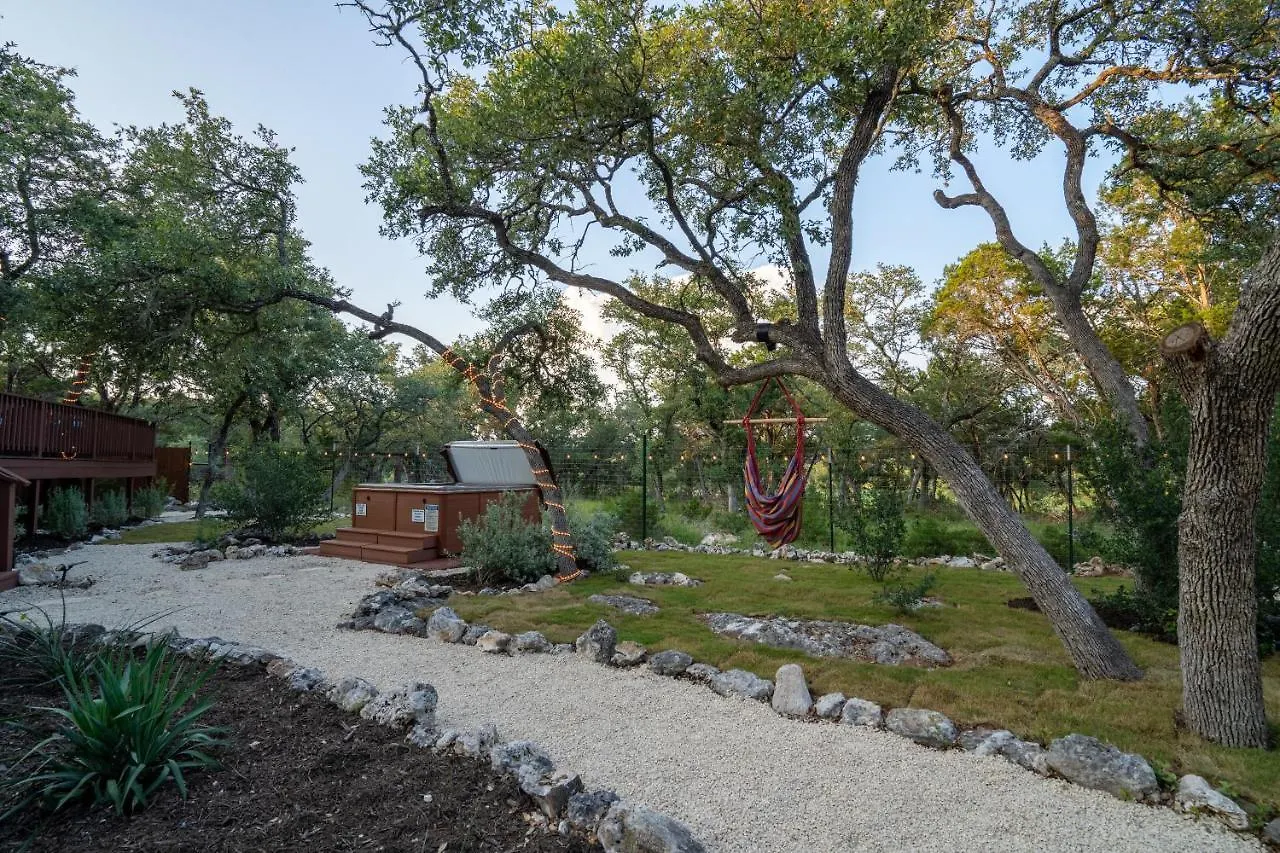 Holiday home 3-night Dis Count Secluded Retreat Hottub Firepit *