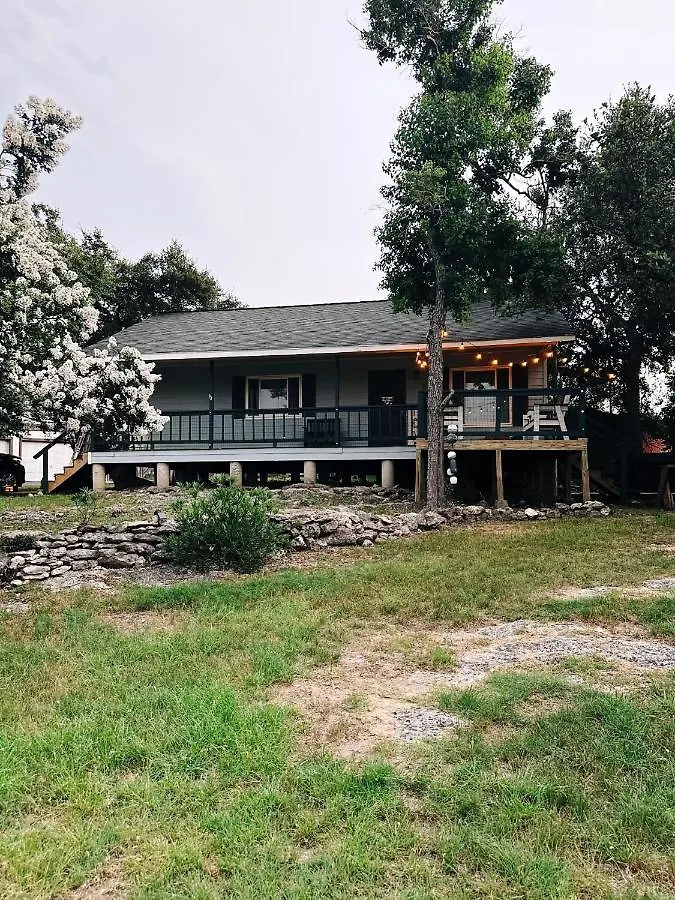 Jet Skis, View, Sleeps 8, Hottub, Firepit, Pet Friendly! * Canyon Lake