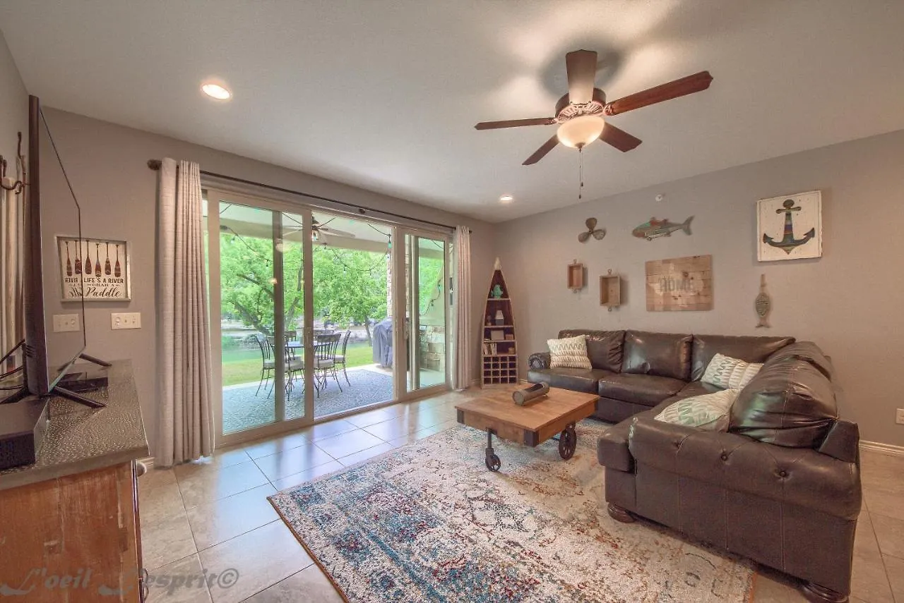 Rg 105 Rio Refuge Apartment Canyon Lake