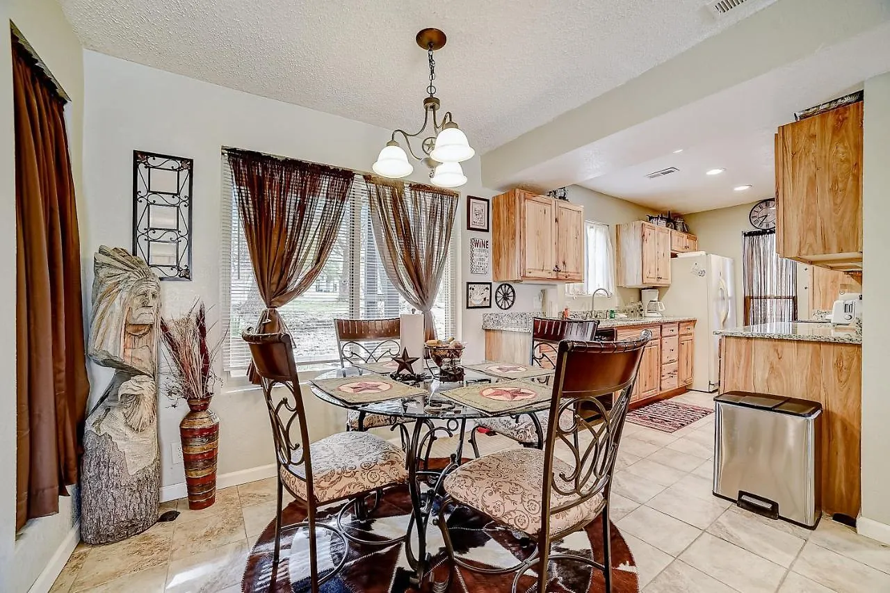1185 Parkview Dr Unit 22 Canyon Lake