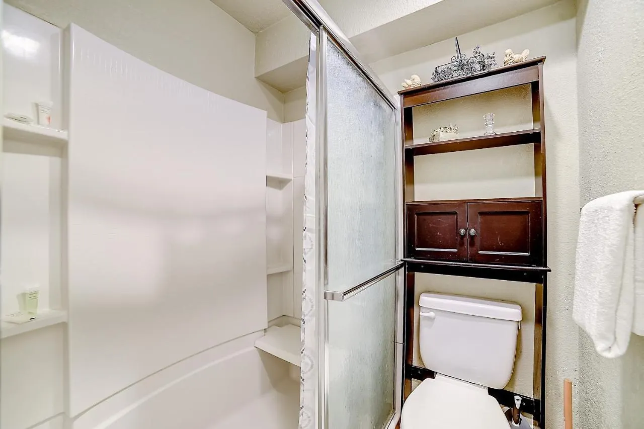 1185 Parkview Dr Unit 22