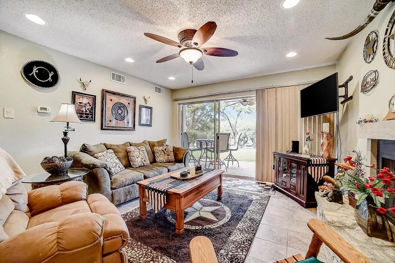Apartment 1185 Parkview Dr Unit 22 Canyon Lake