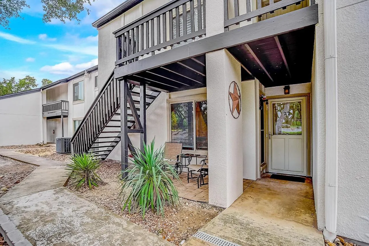 1185 Parkview Dr Unit 22