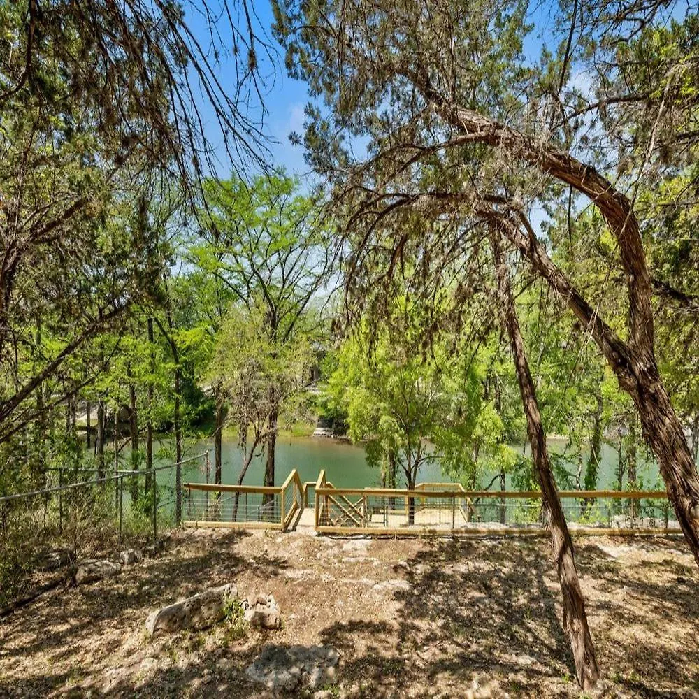 Cl 954 River Cliff Retreat Canyon Lake