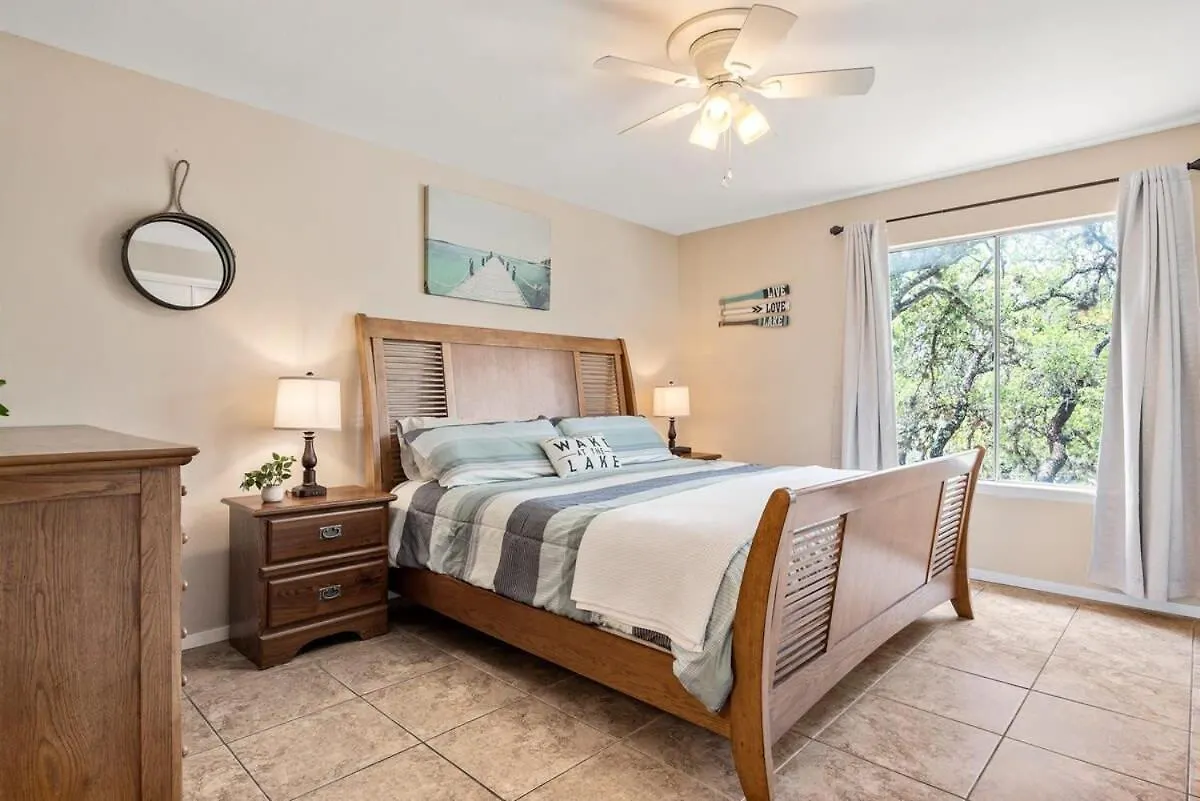Canyon Spacious W Balcony Pool & Comfy Beds Holiday home Canyon Lake