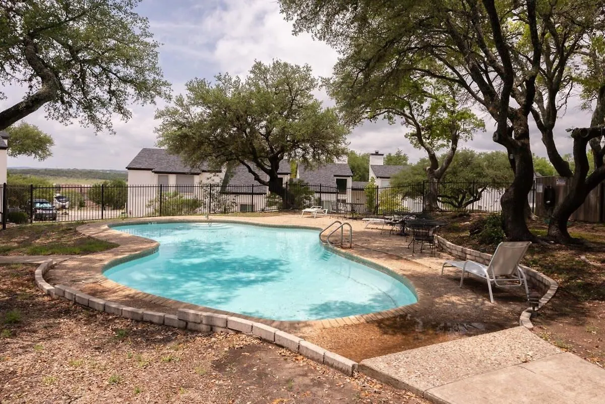 Canyon Spacious W Balcony Pool & Comfy Beds Holiday home