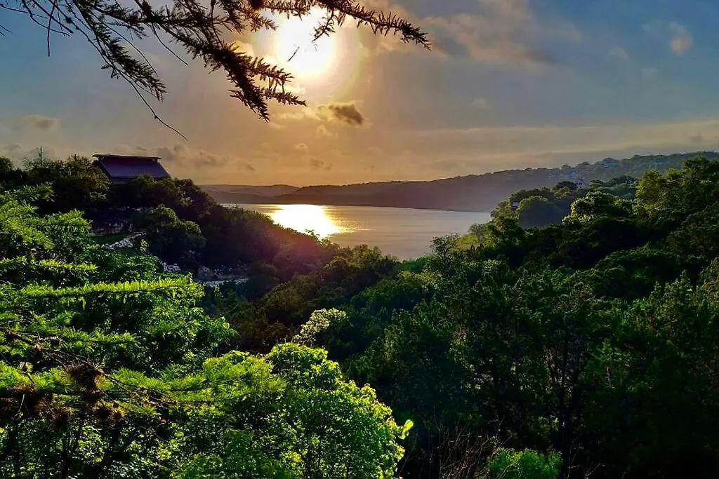 Views, Canyon Lake, Newly Remodeled, Close To River, Best Location Canyon Lake