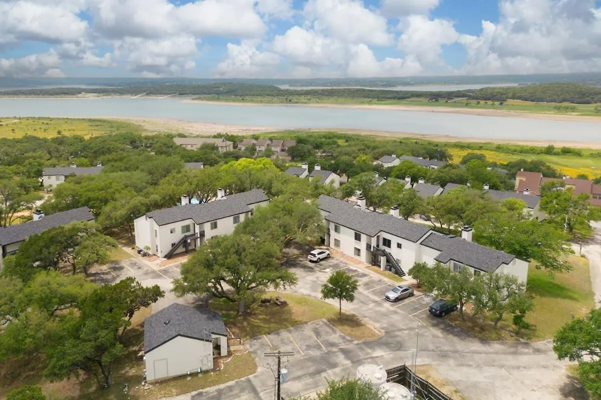 Canyon Spacious W Balcony Pool & Comfy Beds * Canyon Lake