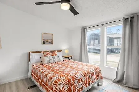 Starlight Horizon 2 Holiday home *