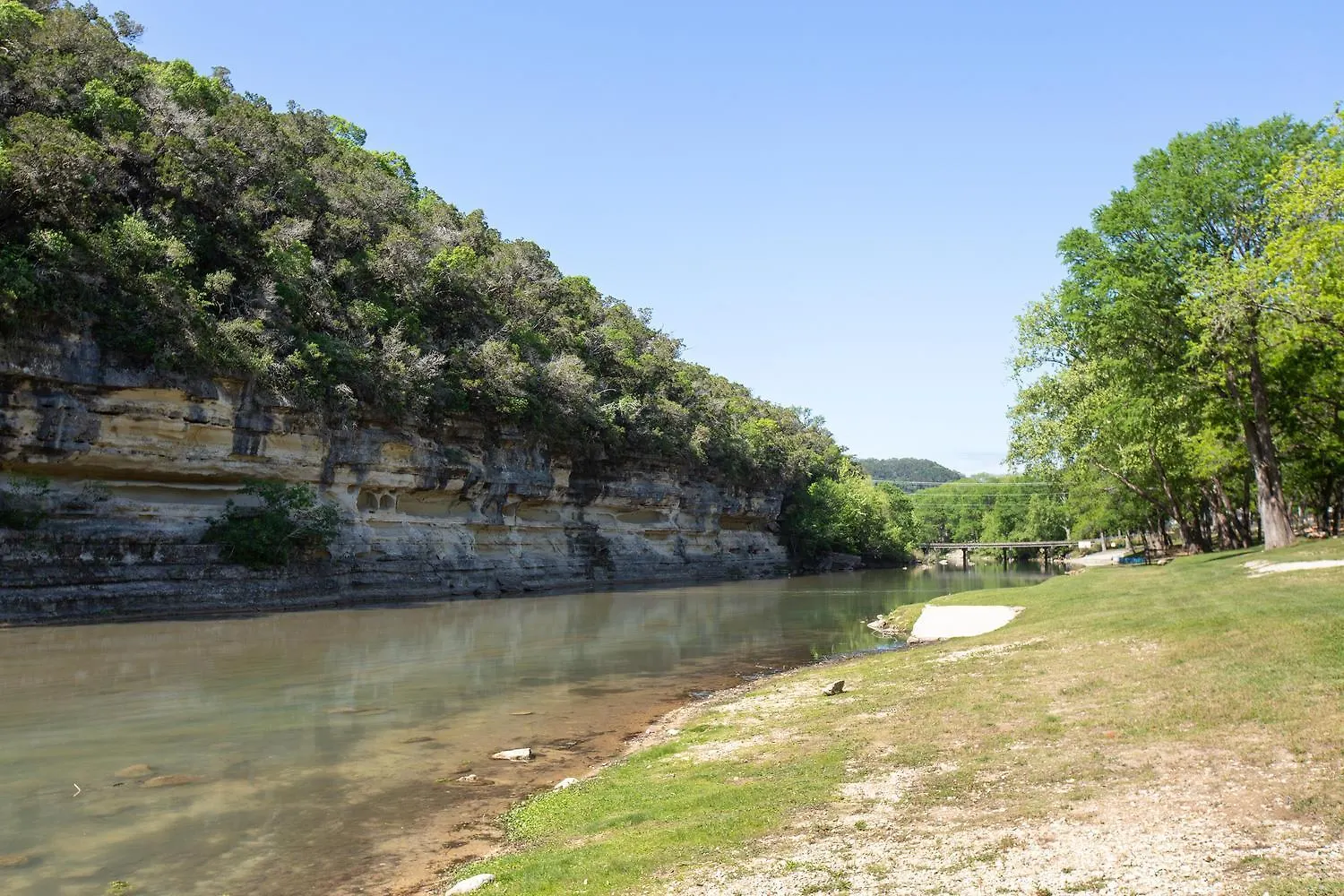 Rg 306 Hillside River Retreat *