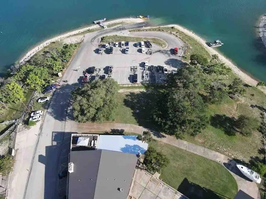 Hm Hill Mountain View-boat Available!