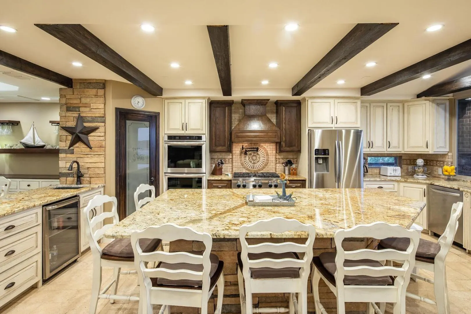 Hummingbird Hideaway - Waterfront With Pool And Hot Tub! *