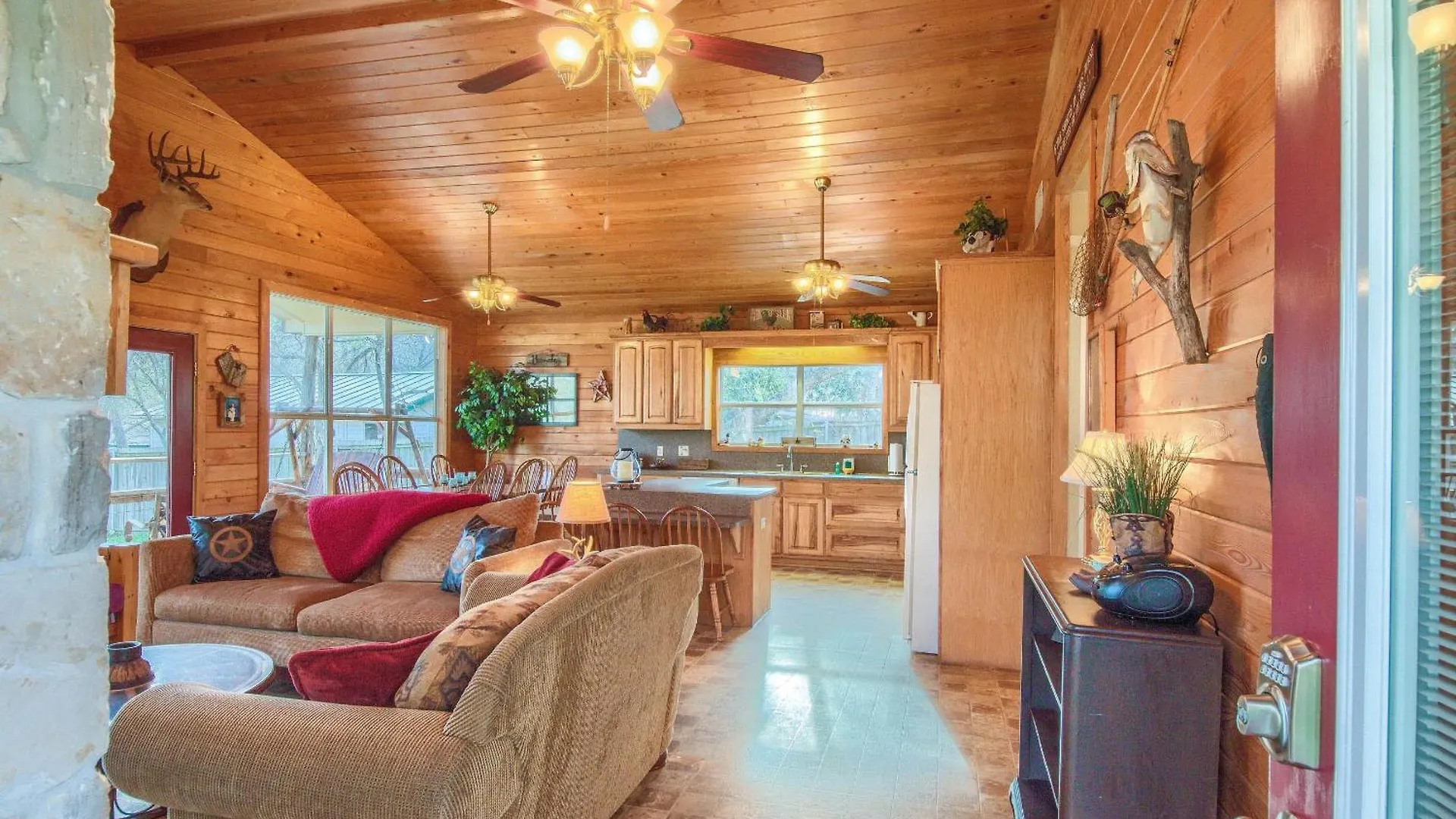 Rr 9084b3 Texas Blue Wagon Holiday home Canyon Lake